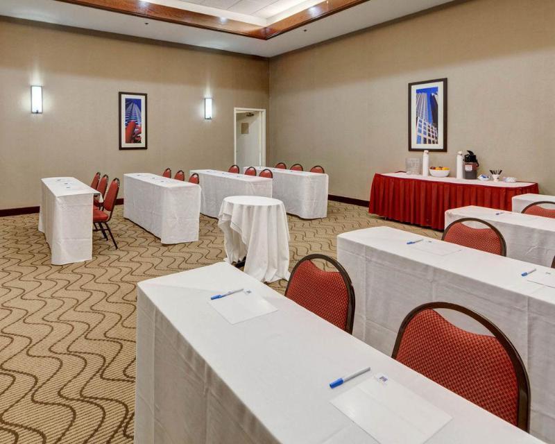 Holiday Inn Express & Suites Plano East - Richardson By Ihg Eksteriør bilde