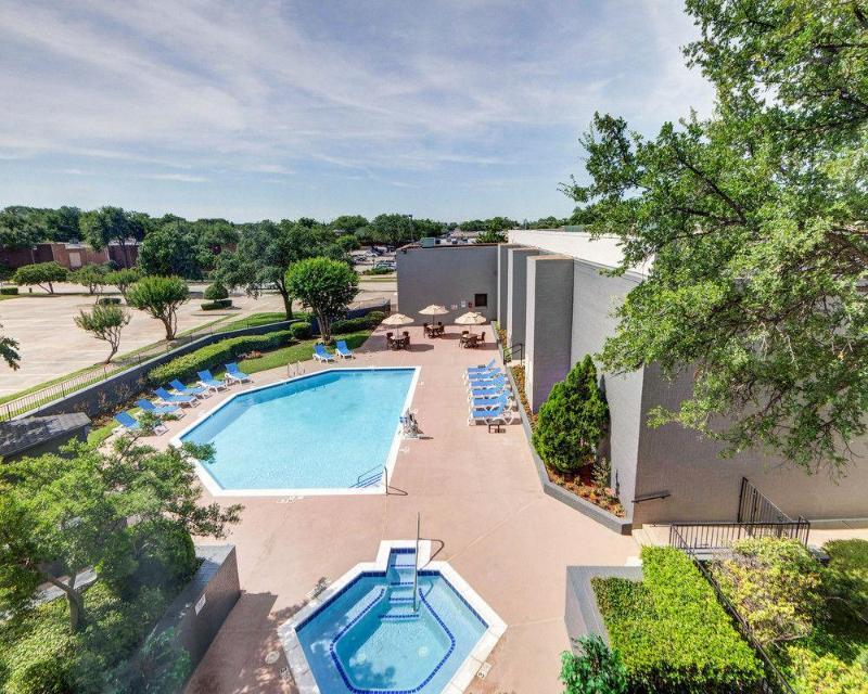 Holiday Inn Express & Suites Plano East - Richardson By Ihg Eksteriør bilde